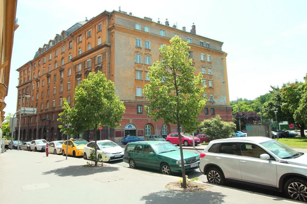 Castle Court Apartment Budapeszt Zewnętrze zdjęcie