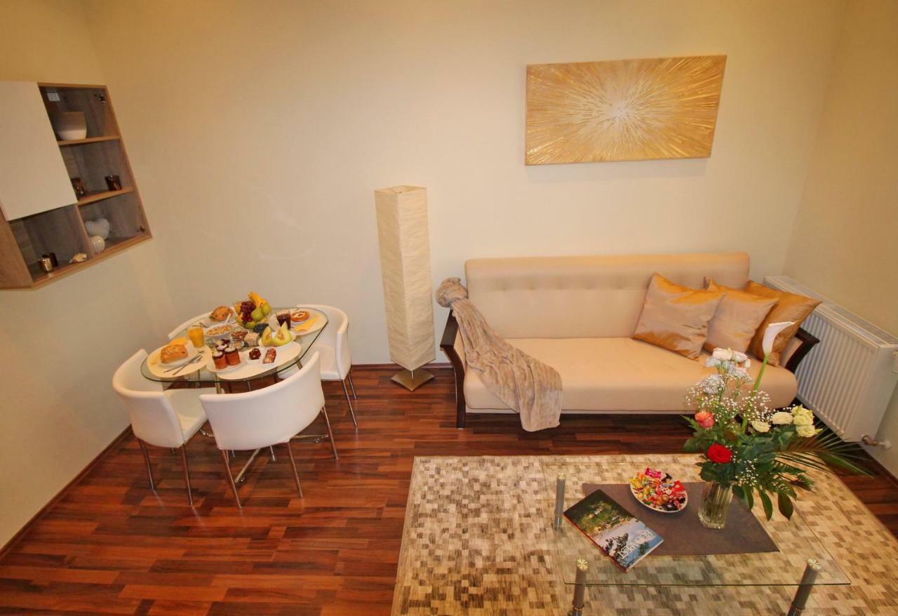 Castle Court Apartment Budapeszt Zewnętrze zdjęcie