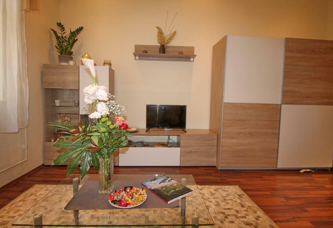 Castle Court Apartment Budapeszt Zewnętrze zdjęcie